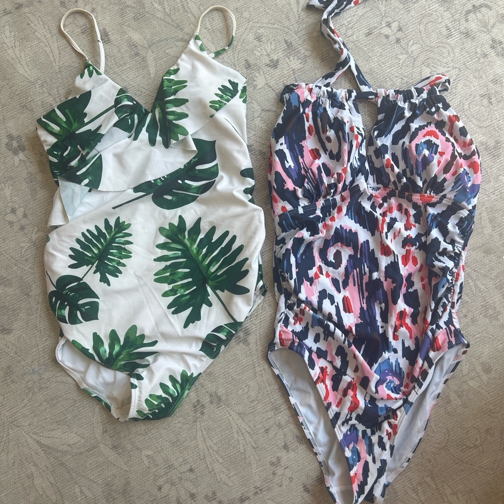 2 maternity swimsuits - new - size small